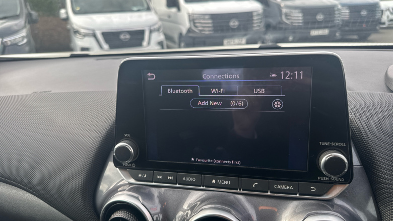 Nissan Juke 1.0 DiG-T 114 Acenta 5dr Petrol Hatchback